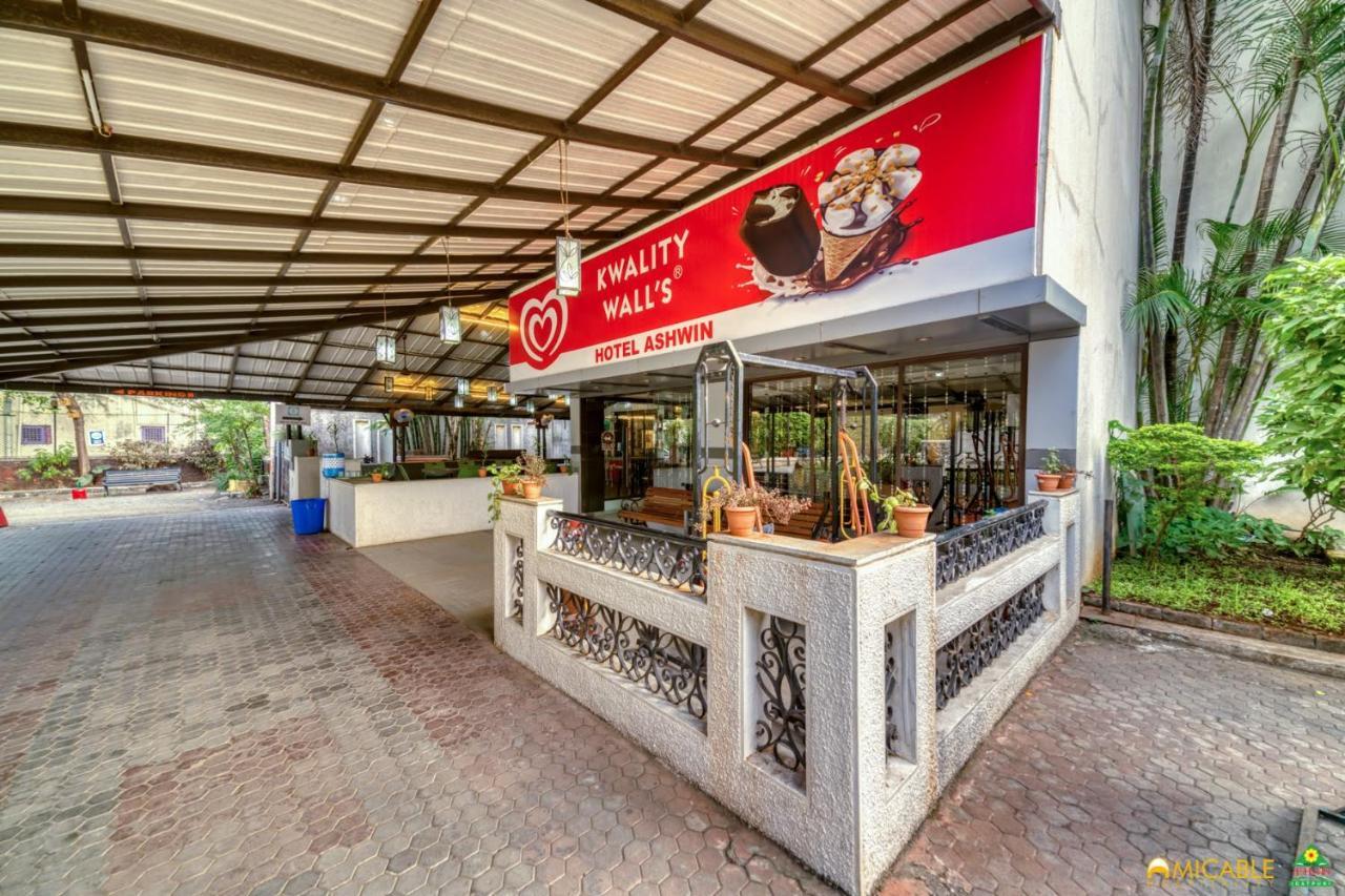 Hotel Ashwin Igatpuri, Pure Veg & Jain Food Buitenkant foto